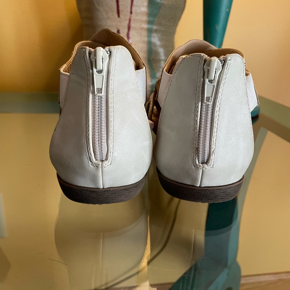 Volatile Sandals - Picture 4 of 6